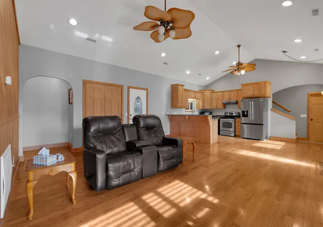 Photo 4 of Single family home for sale at 4015 Keith Springs Mountain Rd, Belvidere, TN 37306 | MLS# 3163834 | Listing updated on 2026-09-14