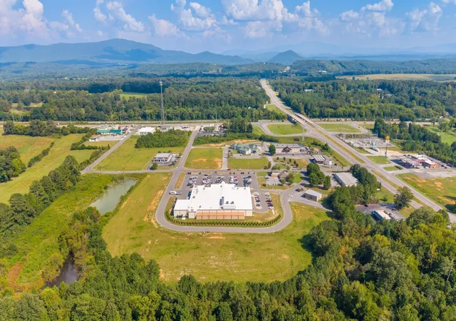 Photo 4 of Land for sale at 0 Creekside Dr, Ocoee, TN 37361 | MLS# 3229381 | Listing updated on 2026-09-11