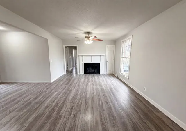Photo 1 of Single family home for sale at 435 Victory Rd, Clarksville, TN 37042 | MLS# 3164272 | Listing updated on 2026-09-14