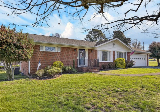 Photo 3 of Single family home for sale at 540 25th Street NW, Cleveland, TN 37311 | MLS# 3217782 | Listing updated on 2026-09-23