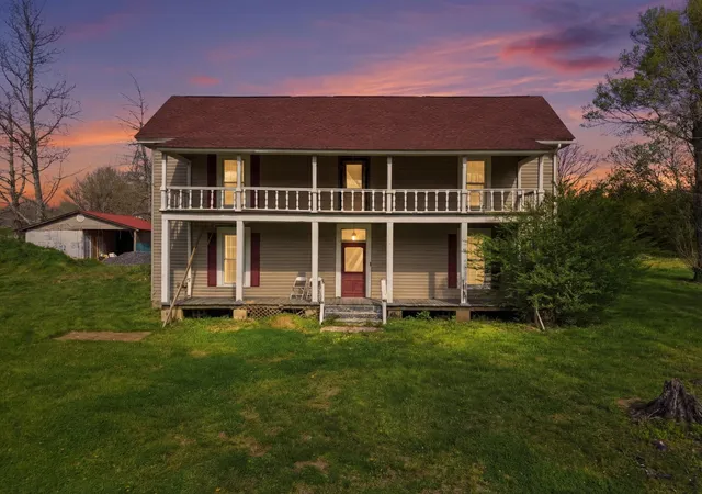 Single family home for sale at 152 Ridgeview St, Decatur, TN 37322 | MLS# 3166581