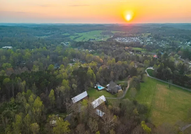Photo 3 of Single family home for sale at 1025 Cedar Springs Rd, Athens, TN 37303 | MLS# 3540481 | Listing updated on 2026-09-11
