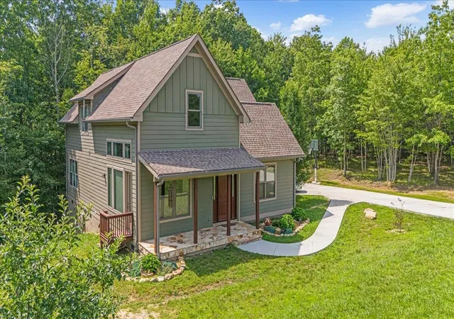 Photo 1 of Single family home for sale at 220 Bear Crawl Rd #RB28, Jasper, TN 37347 | MLS# 3166745 | Listing updated on 2026-09-11