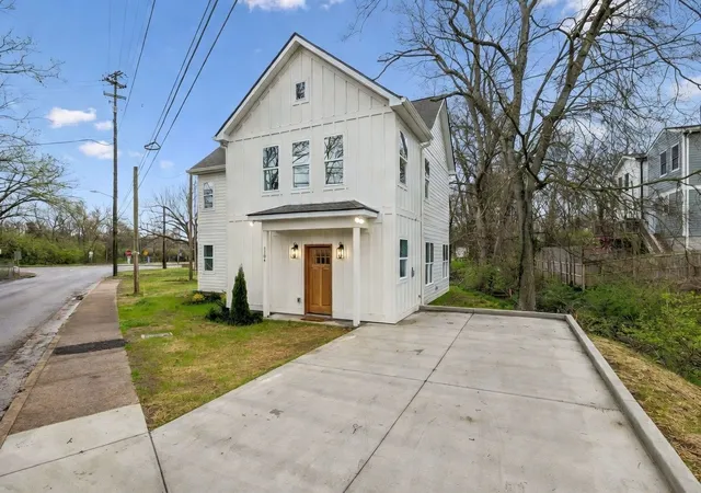 Photo 1 of Single family home for sale at 1104 Mcferrin Ave, Nashville, TN 37206 | MLS# 3166923 | Listing updated on 2026-09-11