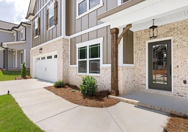 Photo 2 of Single family home for sale at 9828 Mayfly Rd, Ooltewah, TN 37363 | MLS# 3258675 | Listing updated on 2026-09-29