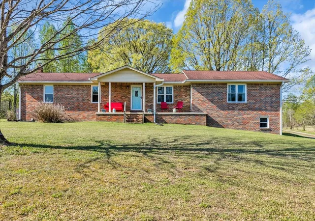 Photo 1 of Single family home for sale at 321 Goodridge Rd, Woodbury, TN 37190 | MLS# 3173024 | Listing updated on 2026-09-11