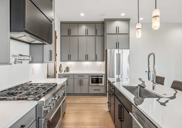 Photo 1 of Townhouse for sale at 2118 Cliff Dr #C, Nashville, TN 37218 | MLS# 3225814 | Listing updated on 2026-09-15