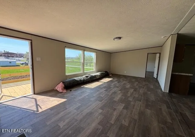 Photo 3 of Manufactured home for sale at 149 Powell Valley School Rd, Speedwell, TN 37870 | MLS# 3169778 | Listing updated on 2026-10-01