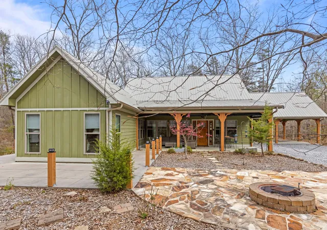 Single family home for sale at 90 Crook View Rd, Menlo, GA 30731 | MLS# 3169961