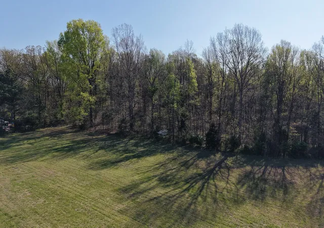 Photo 3 of Land for sale at 2634 Pleasant Grv Rd, Westmoreland, TN 37186 | MLS# 3170960 | Listing updated on 2026-10-05