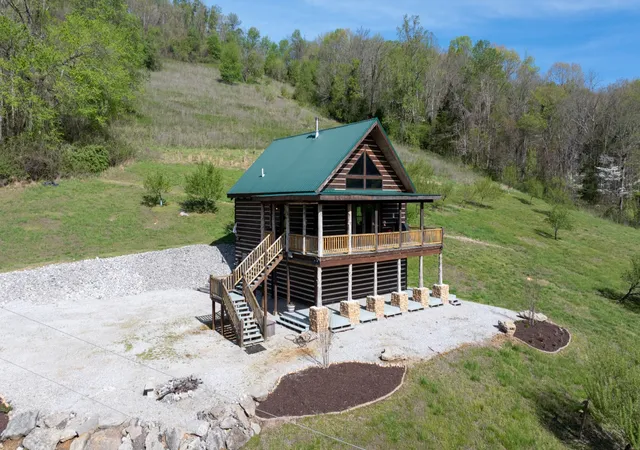 Photo 1 of Single family home for sale at 4818 Ensor Holw Rd, Buffalo Valley, TN 38548 | MLS# 3171459 | Listing updated on 2026-09-25