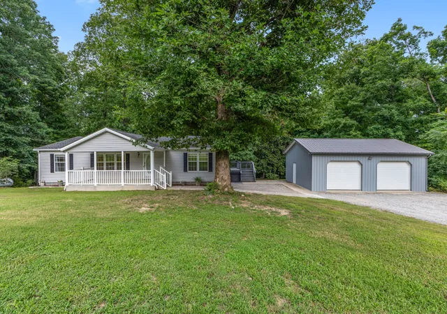 Photo 1 of Manufactured home for sale at 1416 Valley View Rd, Ashland City, TN 37015 | MLS# 3260193 | Listing updated on 2026-09-23