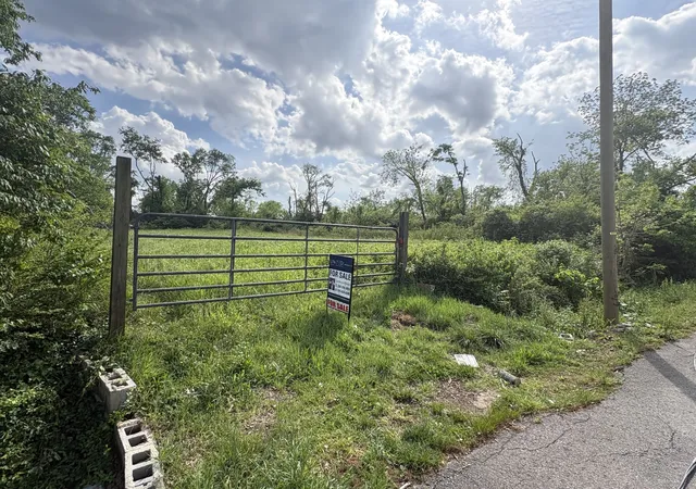 Photo 1 of Sale Pending at 215 Old Amqui Rd, Madison, TN 37115 | MLS# 3178182 | Listing updated on 2026-09-14