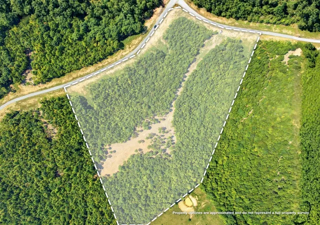 Photo 3 of Land for sale at 0 The Retreat At Paris Landing, Dover, TN 37058 | MLS# 3178925 | Listing updated on 2026-10-25