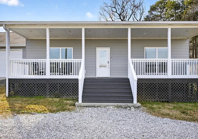 Photo 4 of Single family home for sale at 229 Davis Ln, Old Fort, TN 37362 | MLS# 3229383 | Listing updated on 2026-09-11