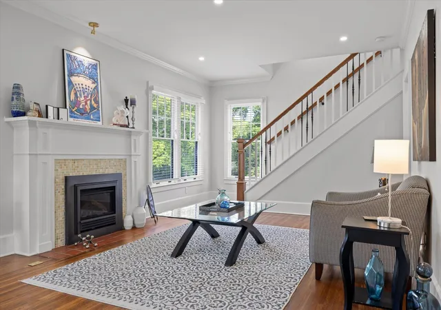 Photo 2 of Single family home for sale at 330 Crestway Dr, Chattanooga, TN 37411 | MLS# 3175810 | Listing updated on 2026-10-02