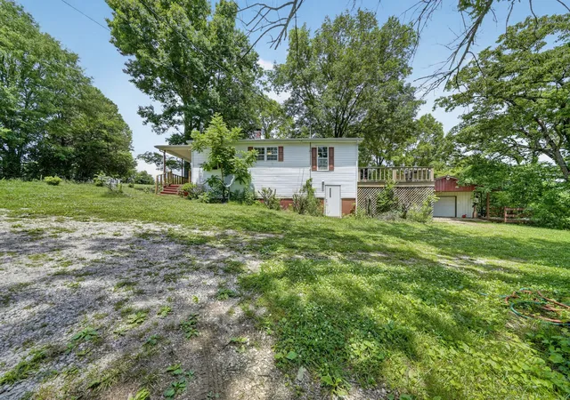Single family home for sale at 432 Moore Holw Rd, Prospect, TN 38477 | MLS# 3224583