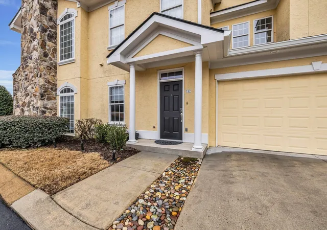 Photo 3 of Condo for sale at 707 Renaissance Ct, Chattanooga, TN 37419 | MLS# 3178556 | Listing updated on 2026-09-11