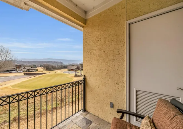 Photo 3 of Condo for sale at 707 Renaissance Ct, Chattanooga, TN 37419 | MLS# 3178556 | Listing updated on 2026-09-11