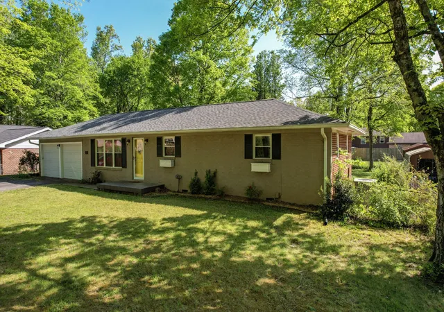 Photo 4 of Single family home for sale at 355 Mohawk Dr NW, Cleveland, TN 37312 | MLS# 3224538 | Listing updated on 2026-10-05