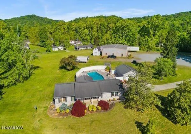 Photo 2 of Single family home for sale at 5208 John Hall Rd, Knoxville, TN 37920 | MLS# 3180799 | Listing updated on 2026-09-14