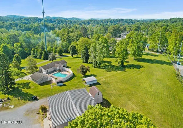 Photo 3 of Single family home for sale at 5208 John Hall Rd, Knoxville, TN 37920 | MLS# 3180799 | Listing updated on 2026-09-14