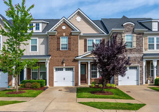 Photo 1 of Townhouse for sale at 28 Baileys Branch, Mount Juliet, TN 37122 | MLS# 3207979 | Listing updated on 2026-09-19