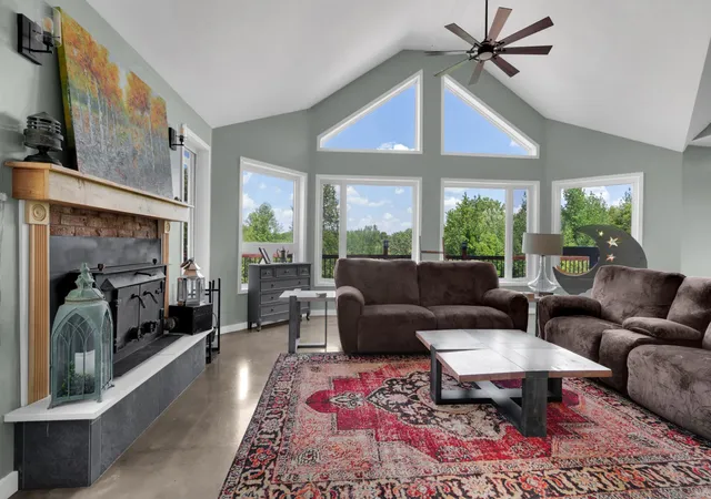 Photo 3 of Single family home for sale at 232 Covenant Ln, Mc Minnville, TN 37110 | MLS# 3183555 | Listing updated on 2026-09-29