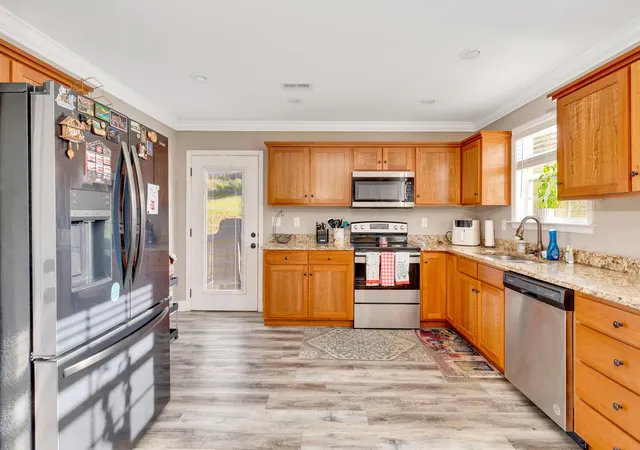 Photo 3 of Single family home for sale at 352 Hungry Holw Rd SE, Cleveland, TN 37323 | MLS# 3182875 | Listing updated on 2026-09-27