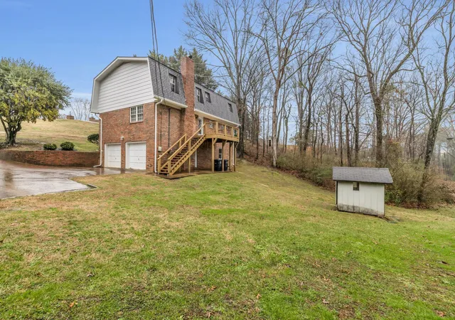 Photo 3 of Single family home for sale at 1806 Glen Oaks Ter, Chattanooga, TN 37412 | MLS# 3268528 | Listing updated on 2026-09-11