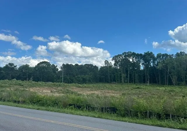 Photo 1 of Sale Pending at 23 Michigan Ave Rd Ne, Cleveland, TN 37323 | MLS# 3223387 | Listing updated on 2026-09-11