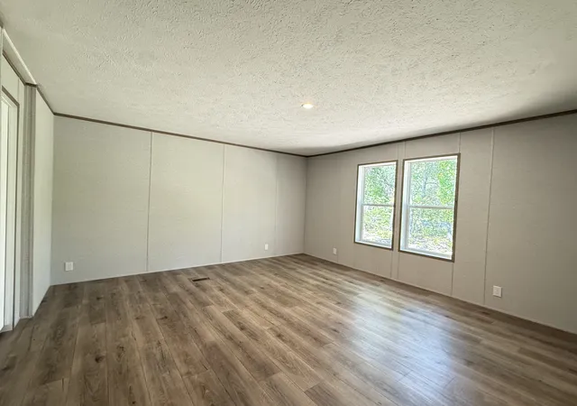Photo 4 of Manufactured home for sale at 467 Woodland Rd, Hohenwald, TN 38462 | MLS# 3211470 | Listing updated on 2026-09-29