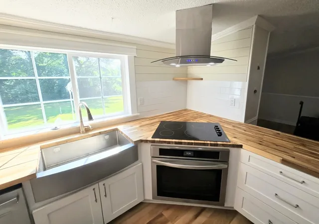 Photo 4 of Manufactured home for sale at 6106 Chestnut Blf Maury C Rd, Friendship, TN 38034 | MLS# 3185276 | Listing updated on 2026-09-11