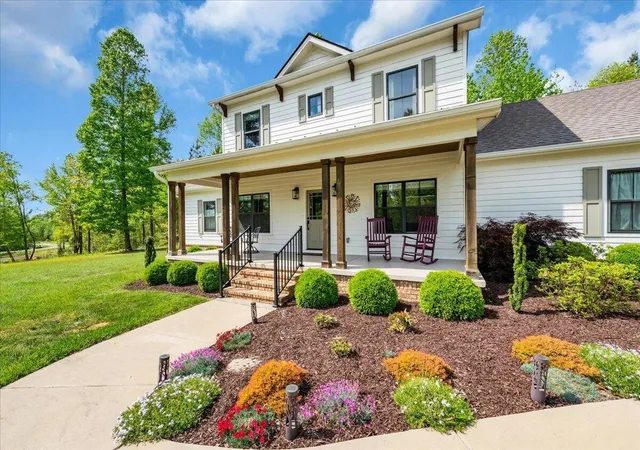 Photo 1 of Single family home for sale at 2564 Raulston Fls Rd, Jasper, TN 37347 | MLS# 3186280 | Listing updated on 2026-09-11
