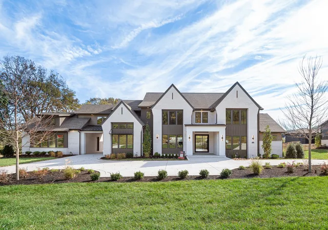 Photo 1 of Mansion for sale at 1760 Dean Rd, Thompsons Station, TN 37179 | MLS# 3189734 | Listing updated on 2026-09-13