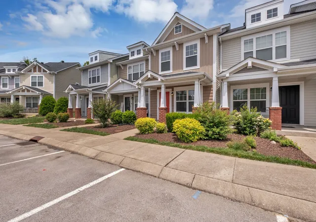 Photo 3 of Townhouse for sale at 256 Killian Way, Mount Juliet, TN 37122 | MLS# 3189592 | Listing updated on 2026-09-14
