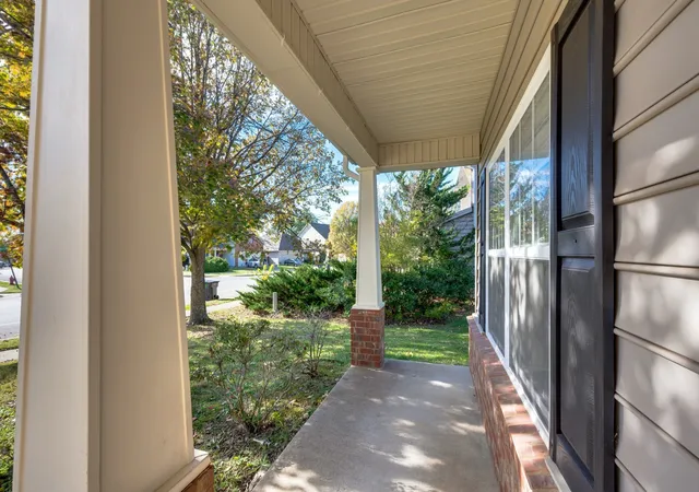 Photo 3 of Single family home for sale at 7301 Autumn Xing Way, Brentwood, TN 37027 | MLS# 3548111 | Listing updated on 2026-09-14