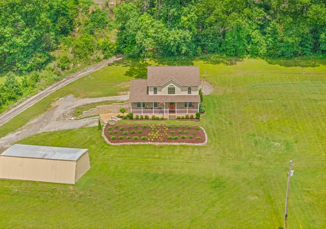 Photo 1 of Single family home for sale at 590a Lindsey Holw Rd, Gallatin, TN 37066 | MLS# 3221168 | Listing updated on 2026-09-15
