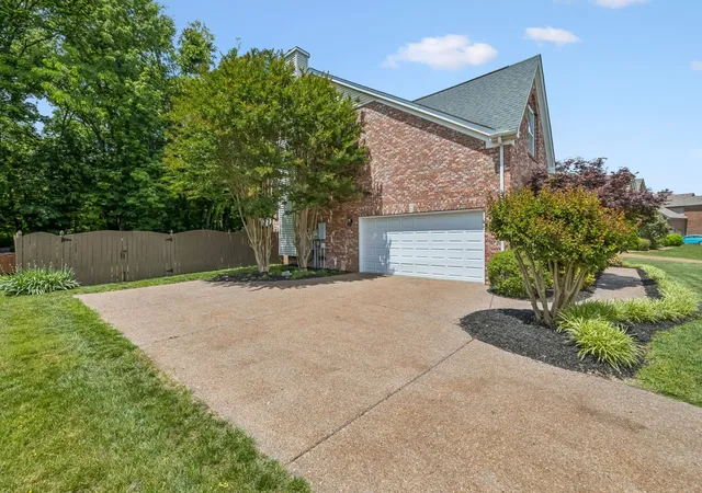 Photo 3 of Single family home for sale at 1116 Ben Hl Blvd, Nolensville, TN 37135 | MLS# 3207976 | Listing updated on 2026-09-10