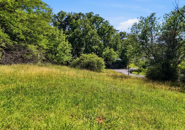 Photo 4 of Land for sale at 3190 Plaza Cir, Chattanooga, TN 37419 | MLS# 3512788 | Listing updated on 2026-09-15