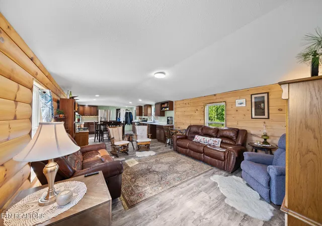 Photo 3 of Manufactured home for sale at 390 Sparkmantown Rd, Rock Island, TN 38581 | MLS# 3190712 | Listing updated on 2026-09-11