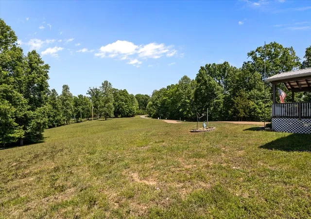 Photo 3 of Manufactured home for sale at 254 Shiloh Holw Rd, Erin, TN 37061 | MLS# 3191309 | Listing updated on 2026-09-11