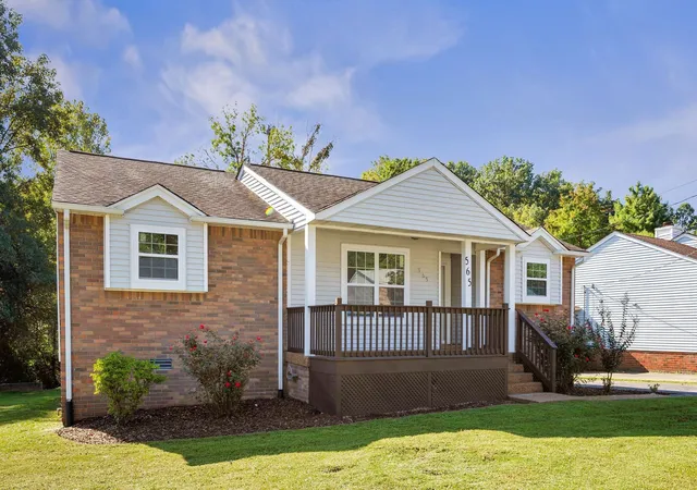 Photo 1 of Single family home for sale at 565 Michele Dr, Antioch, TN 37013 | MLS# 3191381 | Listing updated on 2026-09-11