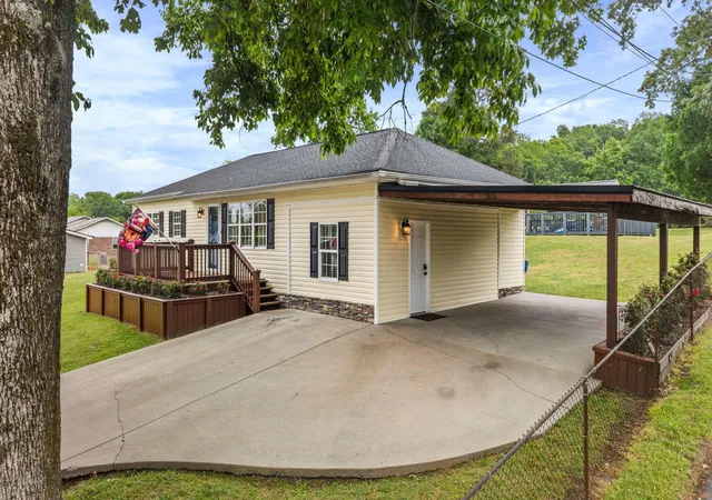 Photo 3 of Single family home for sale at 2213 Northeast SE, Cleveland, TN 37311 | MLS# 3269874 | Listing updated on 2026-09-11