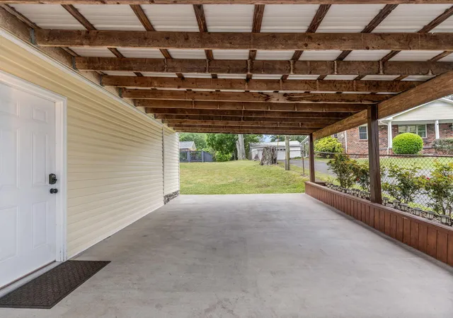 Photo 4 of Single family home for sale at 2213 Northeast SE, Cleveland, TN 37311 | MLS# 3269874 | Listing updated on 2026-09-11