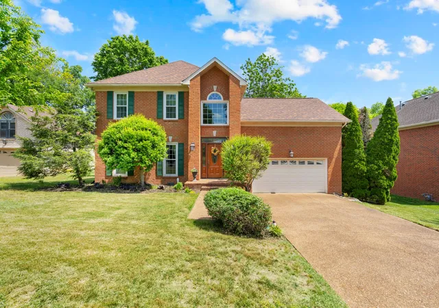 Photo 1 of Single family home for sale at 304 Harpeth View Cir, Nashville, TN 37221 | MLS# 3204410 | Listing updated on 2026-09-15