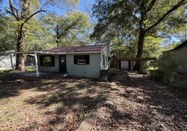 Photo 2 of Single family home for sale at 5220 Fagan St, Chattanooga, TN 37410 | MLS# 3229271 | Listing updated on 2026-09-11