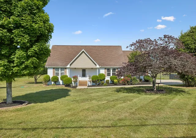 Photo 1 of Single family home for sale at 76 Mann Rd, Lebanon, TN 37087 | MLS# 3211759 | Listing updated on 2026-09-22