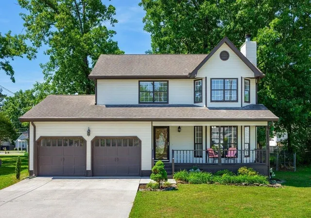 Photo 1 of Single family home for sale at 8708 Oak View Dr, Chattanooga, TN 37421 | MLS# 3207861 | Listing updated on 2026-09-11