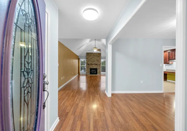 Photo 4 of Single family home for sale at 229 Cheshire Rd, Clarksville, TN 37043 | MLS# 3210939 | Listing updated on 2026-09-30